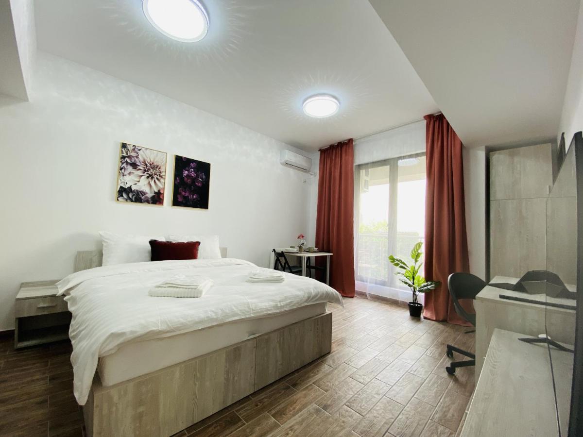 New City Studios With Balcony Bukarest Exteriör bild